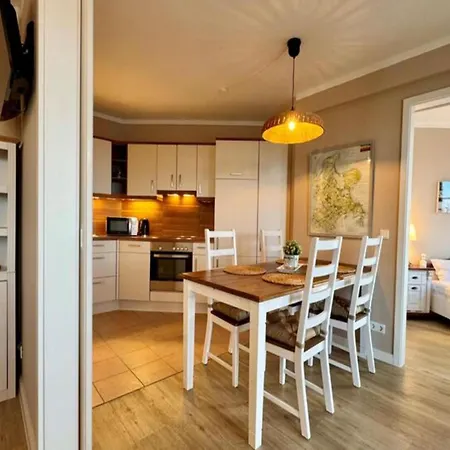 Urlaub Auf Ruegen Mit Ahoi-vorteil Apartment
